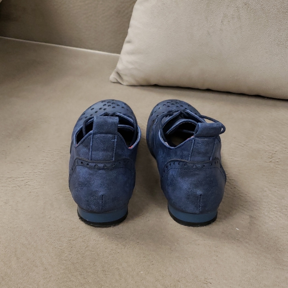 Booties - Picture 3 of 5